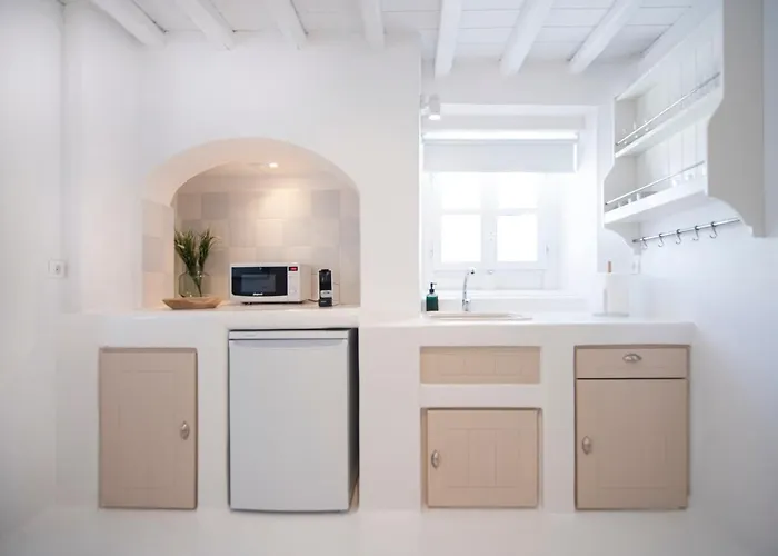 Pietra Bianca 1891 Mykonos Town